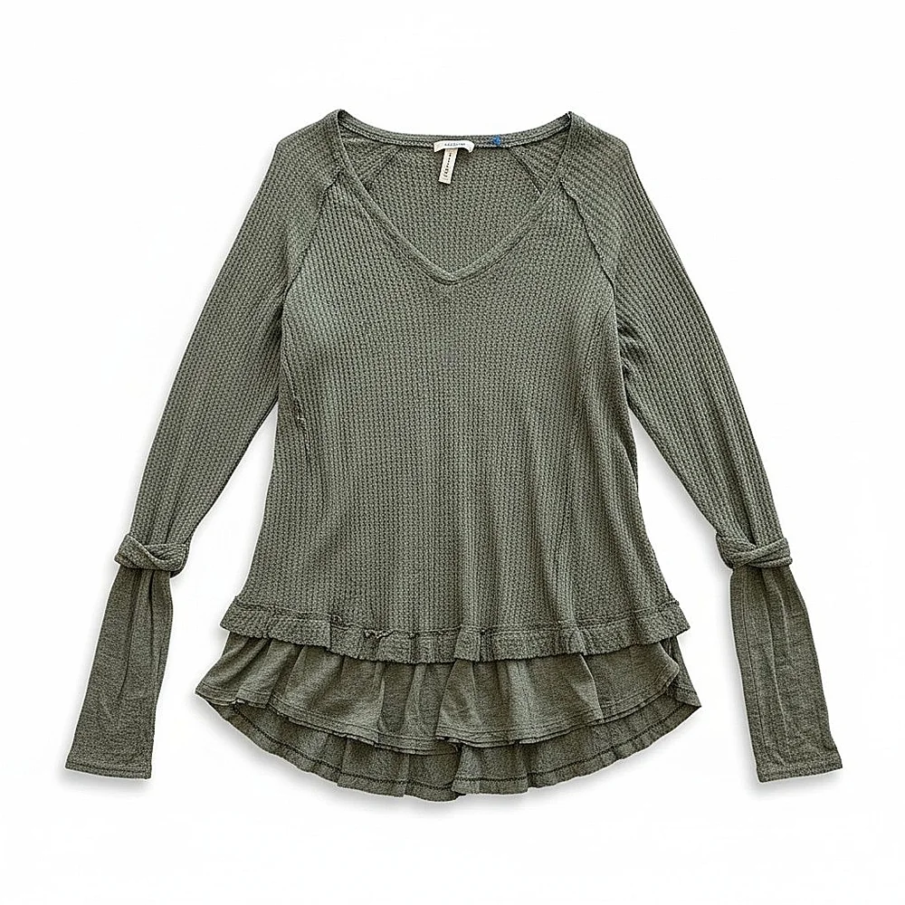 NWT! Free People Olive Ruffle Hem V-Neck Long Sleeve Top